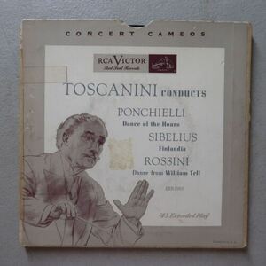 TOSCANINI CONDUCTS PONCHIELLI DANCE OF THE HOURS 2 バイナル SET 45 RCA VG 11-144 海外 即決