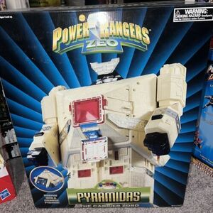 Vintage 1996 Bandai Power Rangers ZEO Deluxe ~ Pyramidas The Carrier Zord NEW 海外 即決