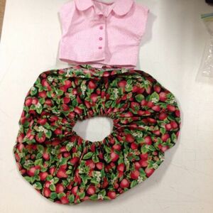 Handmade 18" Sleeveless Doll Blouse And Strawberry Skirt 海外 即決