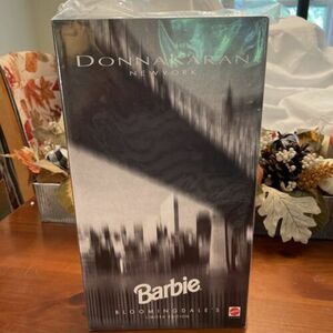 Donna Karan New York Barbie Bloomingdale's Ltd Edition 1995 #14545 NRFB Sealed 海外 即決