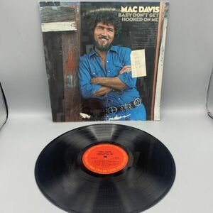 Mac Davis Baby Don't Get Hooked on Me バイナル LP Record Album AL 31770 海外 即決