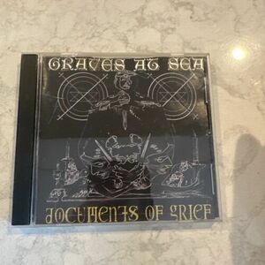 CD Graves At Sea - Documents Of Grief M1 海外 即決