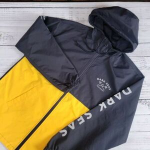 Dark Seas Mens Windbreaker Foul Weather Navy Blue/Yellow Size Small Reflective 海外 即決