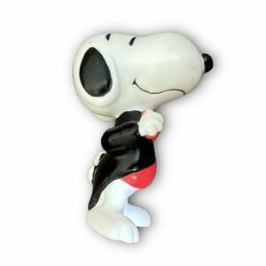 Snoopy Tuxedo Suit Bowtie Figure Peanuts UFS United Feature Syndicate PVC 2 inch 海外 即決