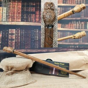 Noctua Wand by Unique Wands - Resin, Wizardry, Geek Gear, Harry Potter Inspired 海外 即決