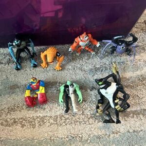 Lot of 10 Ben 10 Omniverse Mini Action Figures 3” Rare Gorilla Spider Tiger 海外 即決