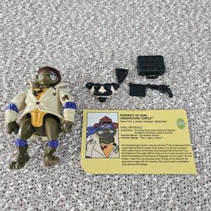 TMNT DON UNDERCOVER TURTLE 1990 Complete with Cards But Missing Decal. 海外 即決