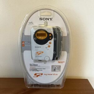 BRAND NEW SONY WM-FS555 Portable FM/AM S2 SPORT WALKMAN Radio Cassette Player 海外 即決