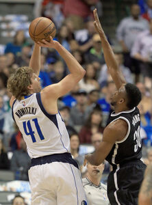 DIRK NOWITZKI 8X10 GLOSSY PHOTO IMAGE #2 海外 即決