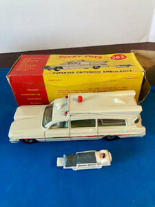 VTG 1960s Dinky Toys 263 Superior Criterion Ambulance w/Box, Stretcher- England 海外 即決