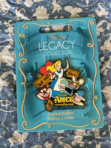 New Disney Alice in Wonderland 70th Anniversary Pin Limited Release 海外 即決