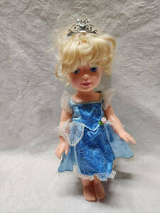 Disney Cinderella Doll 15" Blue Eyed Blue Dress Crown is Loose Toy 海外 即決