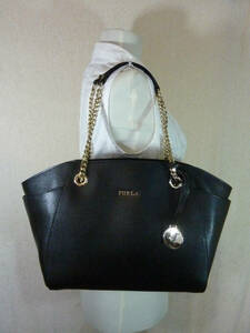 NWT FURLA Onyx Black Saffiano Leather Julia Chain Tote Bag $428 海外 即決