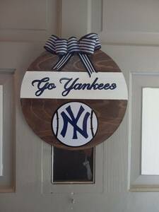 GO YANKEES round sign 13" wooden round 海外 即決