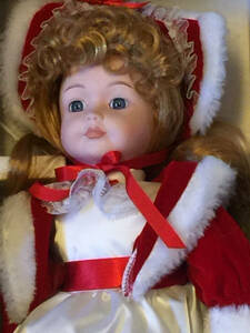 World of Victoria Imprex Porcelain ERICKA Christmas Dress Doll VIC-3132 海外 即決