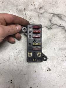 83 Suzuki GR650 GR 650 Tempter Fusebox Fuse Box Relay 海外 即決