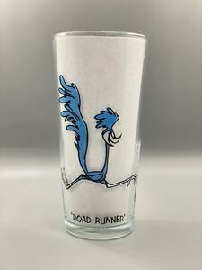 Vintage 1973 Looney Tunes Pepsi ROAD RUNNER NO BEEP BEEP FEET NOT TOUCHING Glass 海外 即決