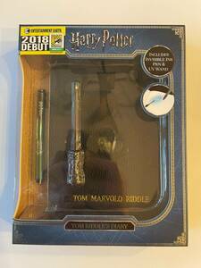 2018 SDCC Harry Potter Tom Riddle’s Diary w/ Invisible Ink Pen & UV Wand - NEW 海外 即決