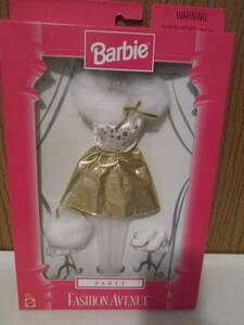 Vintage 1998 Barbie Fashion Avenue Party fashion white and gold dress fur trim 海外 即決