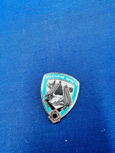 STAR WARS GALAXY'S EDGE Disney ~Fighter Echelon Docking Bay pin (no pin back) 海外 即決