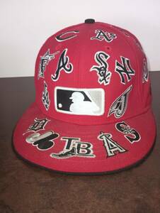 NEW ERA 59 FIFTY MLB TEAMS ALL OVER FITTED MENS HAT - SIZE 7 1/4 - RED 海外 即決