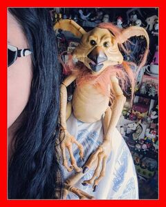 BROWN Disney Star Wars Galaxy’s Edge Kowakian Lizard Monkey Creature Puppet Toy! 海外 即決