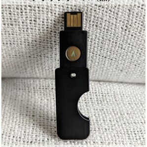 Ｙｕｂｉｃｏ　ＹｕｂｉＫｅｙ　５／５Ｃ　ＮＦＣ用　フリップケース（黒）