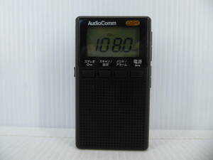 ★☆AudioComm ワイドFM対応 イヤホン内蔵FM/AMポケットラジオ RAD-P209S-K 動作品 オマケ新品電池付き☆★