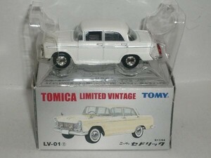 TOMICA LIMITED VINTAGE LV-01f ニッサン セドリック 白(中国製)