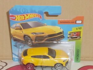 △HotWheels '17 LAMBORGHINI URUS 黄