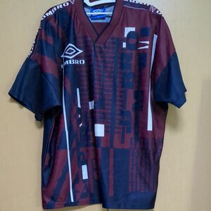 UMBRO　 プラクティスシャツ