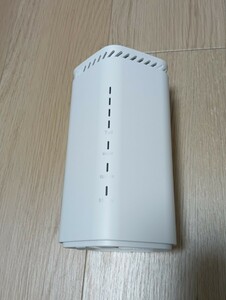 Speed Wi-Fi HOME 5G L12 NAR02 ホワイト ホームルーター 本体のみ