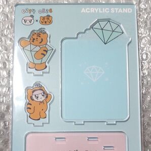 ボンボンイ × ムジークタイガー アクリルスタンド