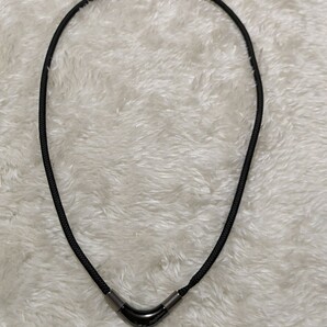 1円スタート～ ファイテン RAKUWA チョッパー ブラック 50cm ネックレスの画像1