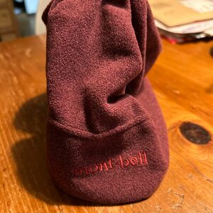 mont-bell アウトドア用フリース素材帽子レディース？登山用にどうぞ！