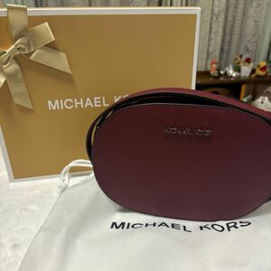 MICHAEL KORS マイケルコース　JET SET TRAVEL オーバル クロスボディ ミディアム