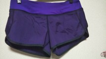 ルルレモン ワークアウトショーツ Sz6 speed shorts 紫チェック 新品_画像1