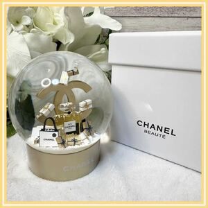 CHANEL Chanel snow dome 2023 interior ornament Christmas objet d'art Novelty 