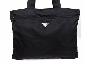 良品☆PRADA【プラダ】ナイロンスクエア型トートバッグ☆ブラック×シルバー金具☆サブバッグ☆三角ロゴ☆メンズ☆レディース☆