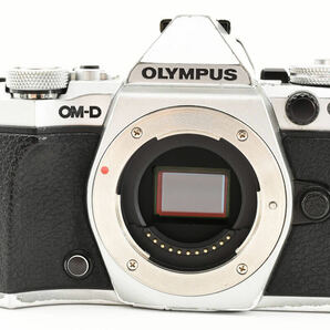 【並品】 OLYMPUS オリンパス OM-D E-M5 MarkII ボディ ミラーレス一眼レフ デジタルカメラ 【動作確認済み】 #1437の画像3