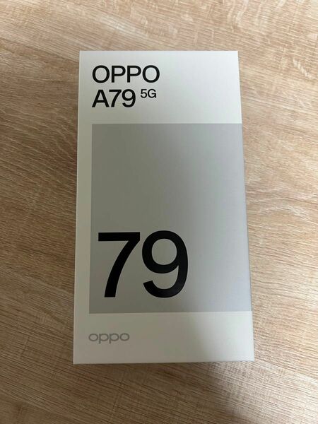 Y!mobile OPPO A79 5Gカラー:グローグリーン