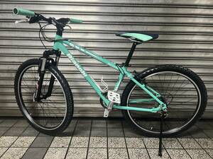 美品☆【Bianchi】ATTIVO MTB 3x8s 26x2.20　水色