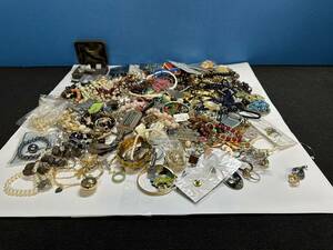  large amount accessory set sale necklace approximately 3kg together no check junk 