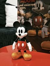 エゴ・ミッキーマウス　パイナップルパン　200％　ディズニー　可動　フィギュア　限定品　おもちゃ　プレゼント　アートトイ 正規品_画像1