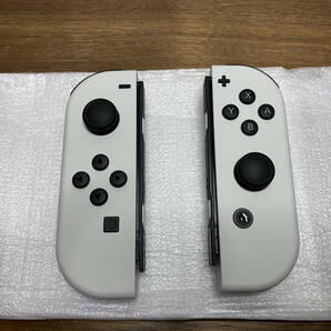 【美品・ほぼ未使用】Nintendo Switch 有機ELモデル ホワイト ニンテンドースイッチの画像4