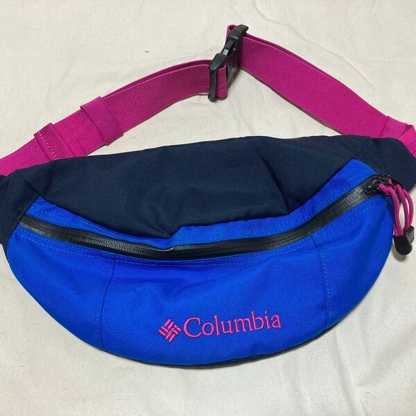 コロンビア ショルダーバッグ　Columbia 青×ピンク　ボディバッグ
