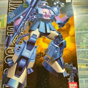 MGMS06R-1AザクII黒い三連星 機動戦士ガンダムの画像1