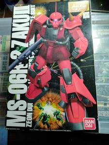 MG 1/100 機動戦士ガンダム ザクll ジョニー・ライデン少佐機