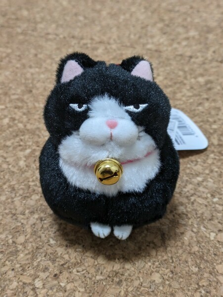 ひげまんじゅう あんこ　701367　猫　ネコ　ぬいぐるみ　マスコット　チャーム　キーホルダー　ボールチェーン　アミューズ