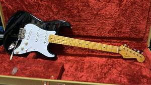 Fender JAPAN ST57 トラ目ネック Rシリアル 2004~2006年製